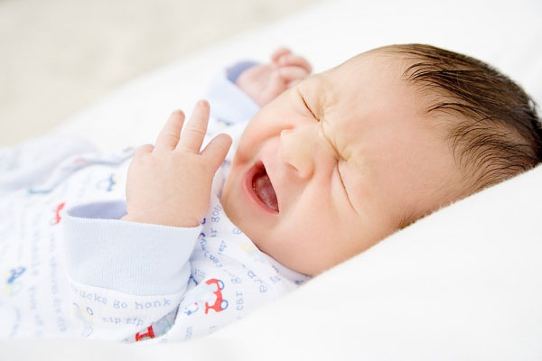 Trẻ khó thở -  dấu hiệu nhận biết trẻ sơ sinh bị ốm