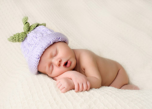 Ưu nhược điểm của bé khi nằm nghiêng