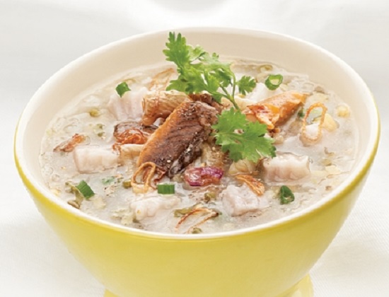 Cháo cá chép an thai cho mẹ, giúp thai nhi da dẻ hồng hào