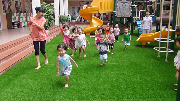 Cô giáo mầm non mách 5 bí quyết hay giúp mẹ chuẩn bị tốt cho bé lần đầu đi học 