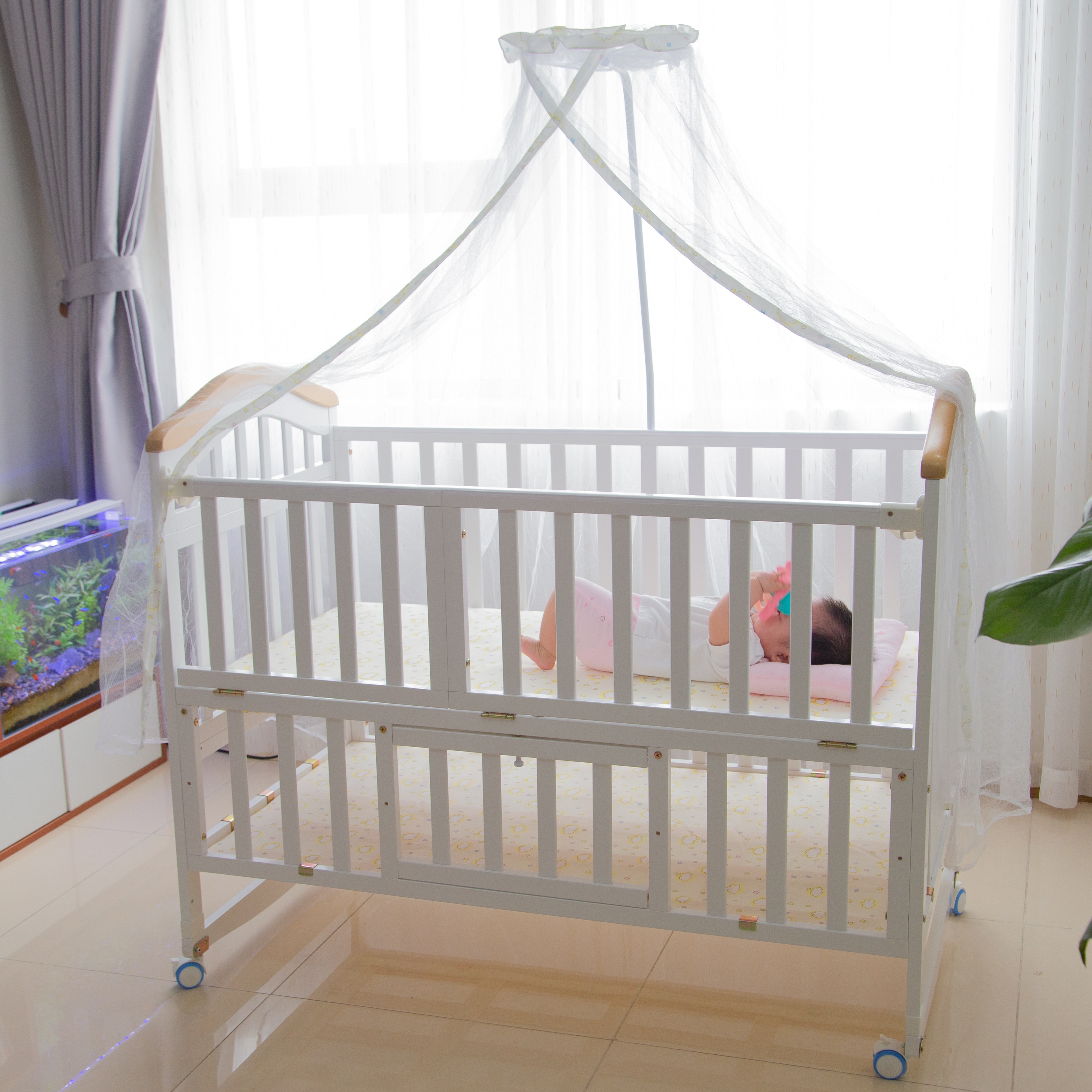 Set giường cũi gỗ cho bé MBVT''S 4in1 White Lux 6 set giuong cui go cho be kidsplaza 4in1 white lux 716b 1 1